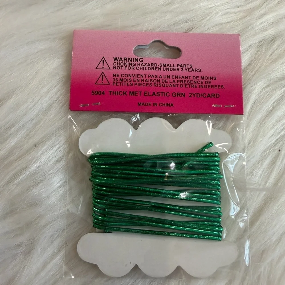 🩷5/$10🩷 Red & Green String